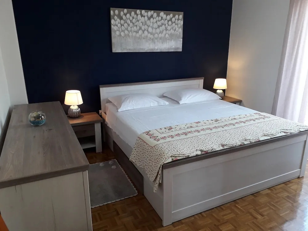 Apartments J&R Babara
