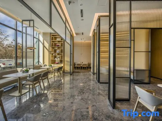 Jinyi Preferred Hotel
