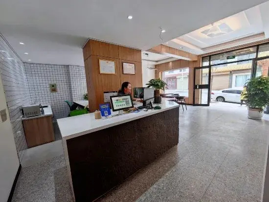 Hotels in Diebu Nanka