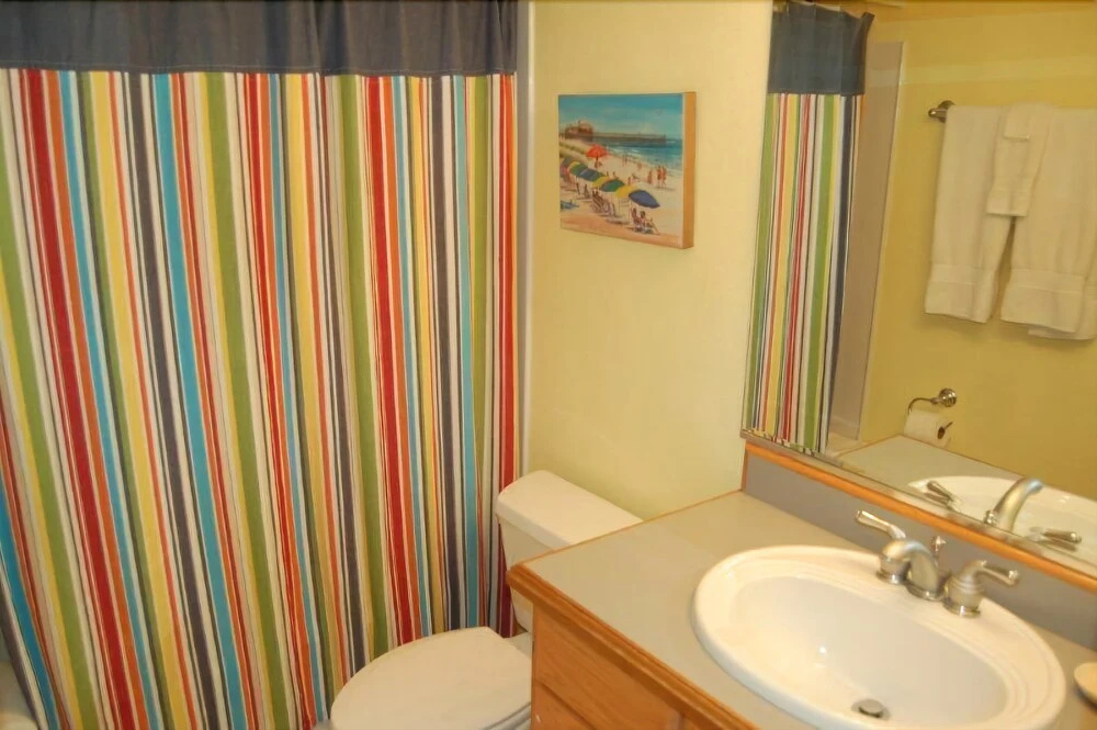 Sunset Royale - 118 2 Bedrooms 2 Bathrooms Condo