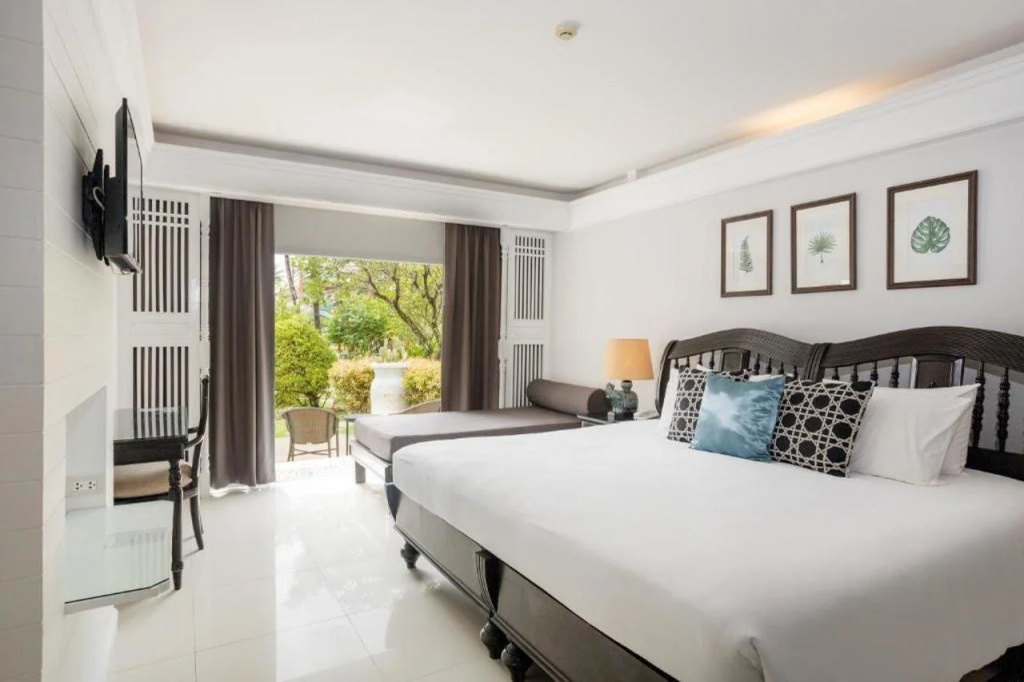 Thavorn Palm Beach Resort Phuket