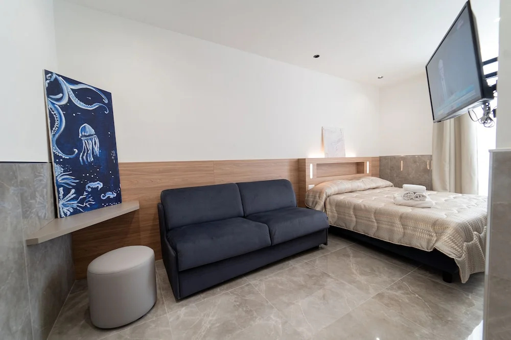 H. G. Boutique Toledo Napoli Centro by ClaPa Group Dislocated Hospitality