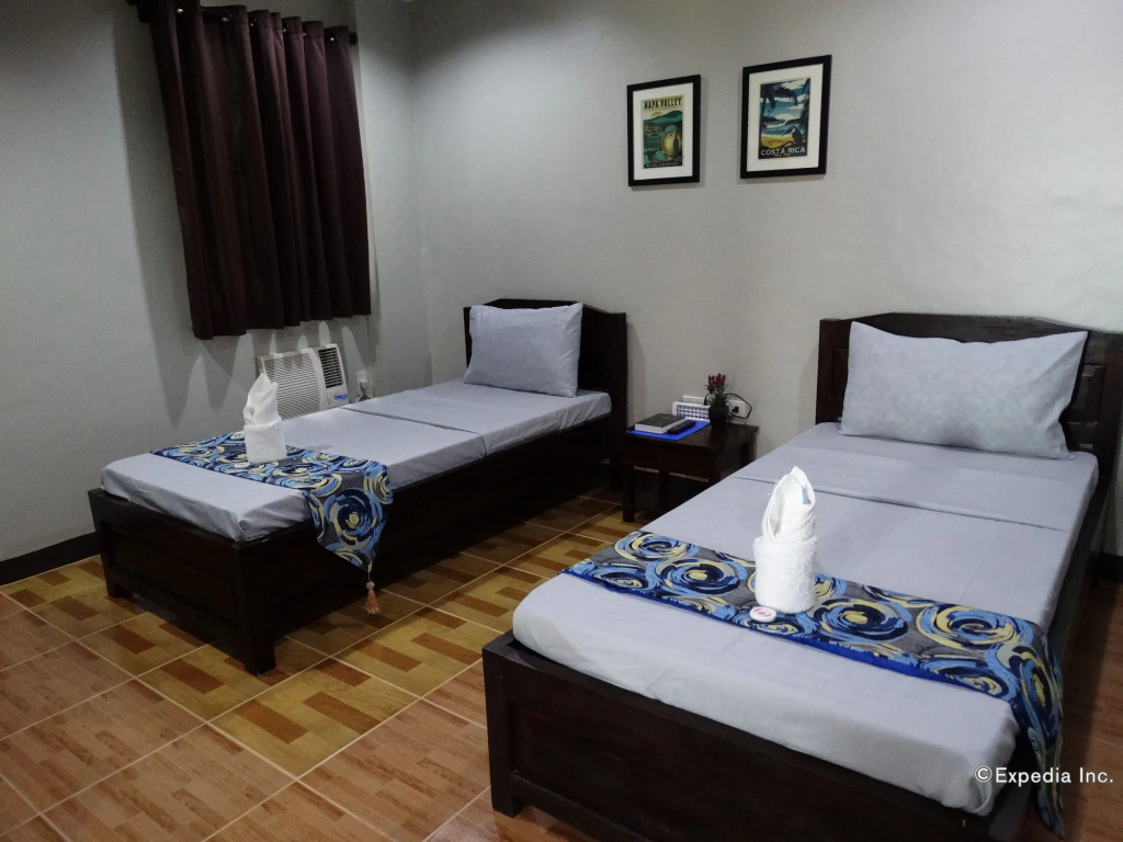 Harbour Gardens Tourist Inn