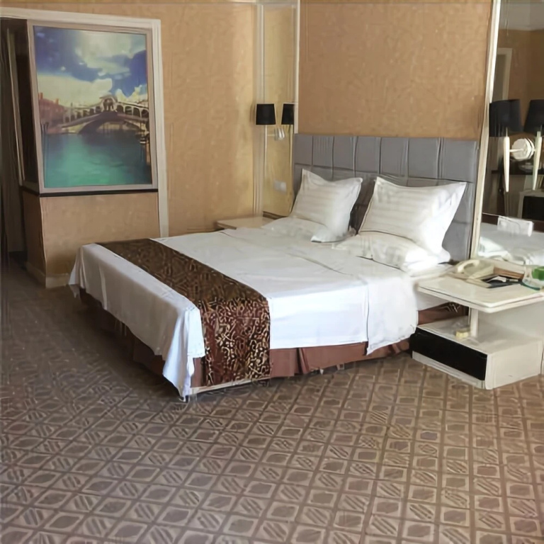 Zhouji Hotel