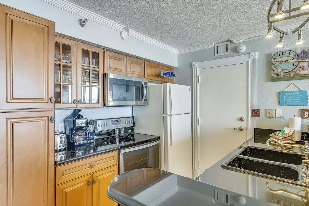 San Luis Manor by Ryson Vacation Rentals