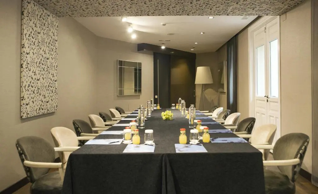 Hospes Puerta de Alcalá, a Member of Design Hotels