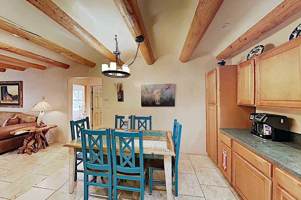 New Listing! Casa Bella: 2-unit Southwest 7 Bedroom Duplex