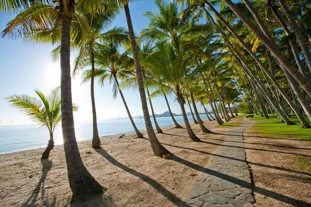 Luxury Apartment at Sea Temple Palm Cove 2 Bed 2 Bath