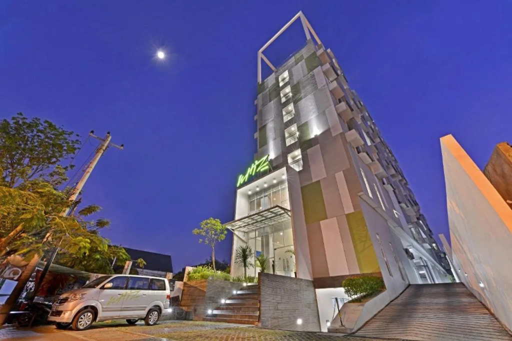 Whiz Hotel Semarang