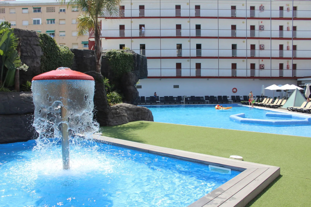Hotel Papi Blau