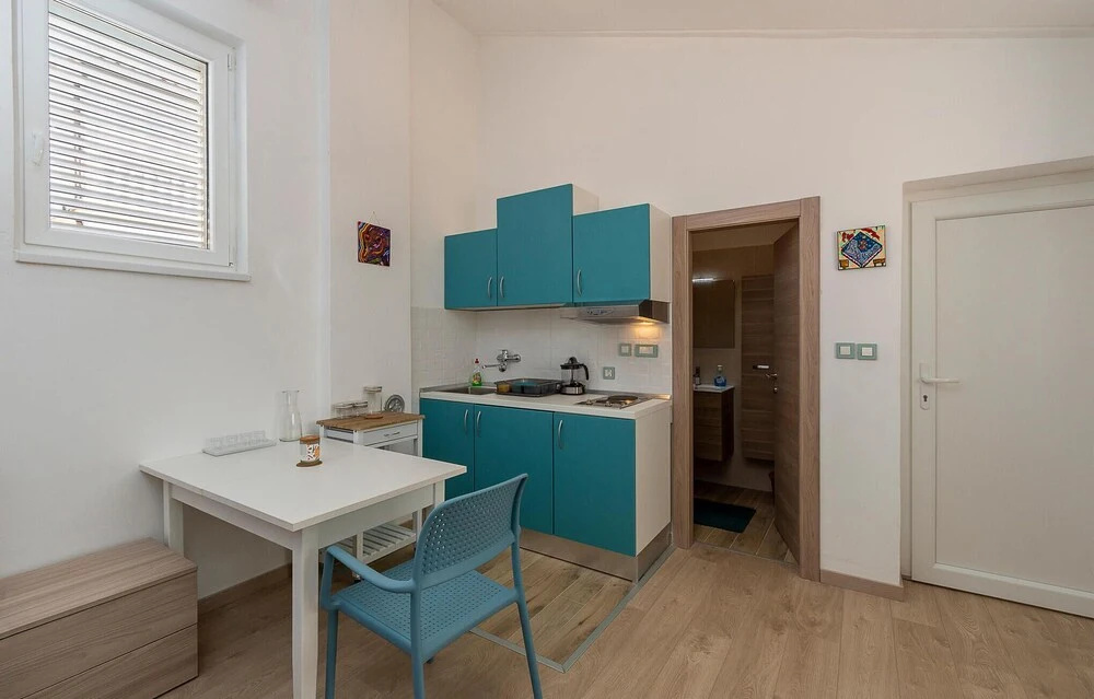 Beautiful Apartment in Barbariga With Wifi