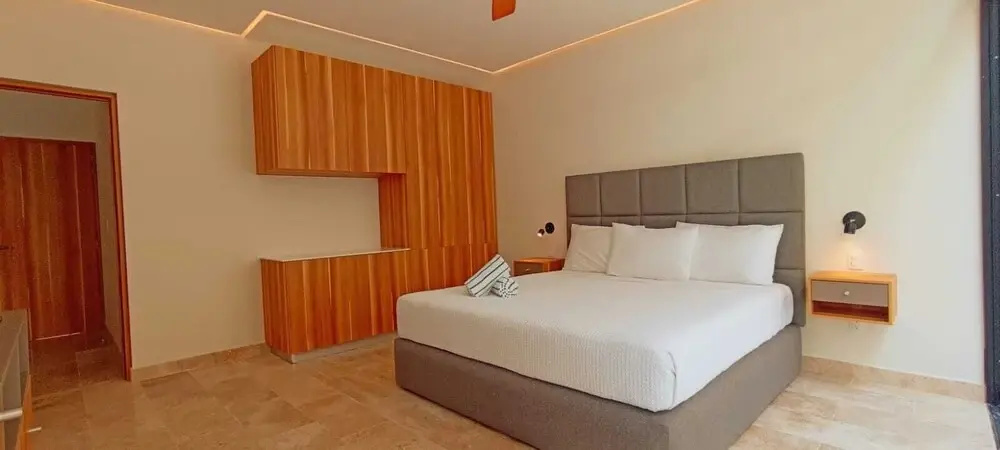 Elena 1 BR