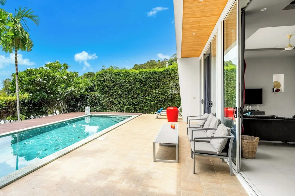 Lovely 2 Bedroom Pool Villa KBR3