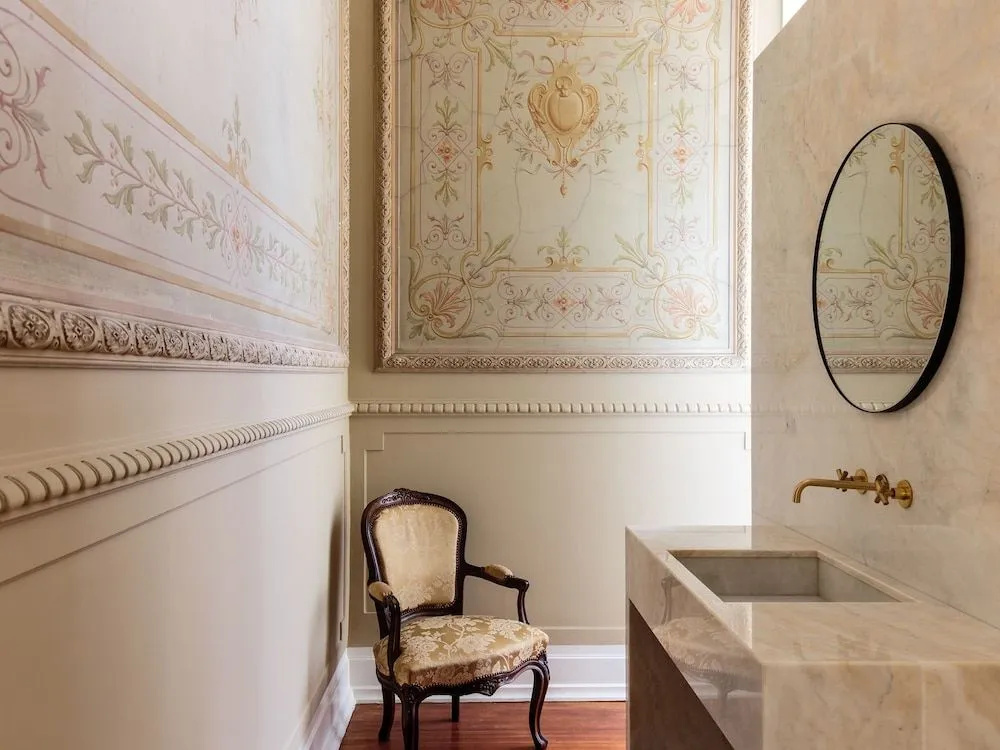 Dear Lisbon - Valmor Palace