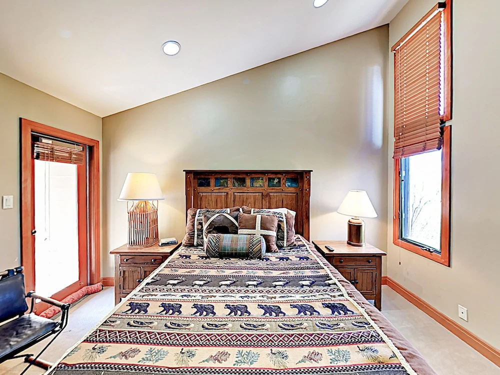 Ski In Ski Out Park City Condo by RedAwning