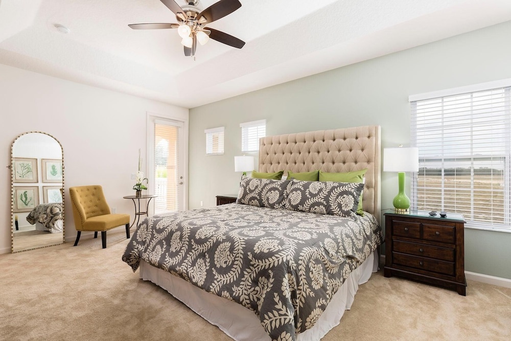 6132bod - Non Renting 9/1/22 Solterra Gated Resort