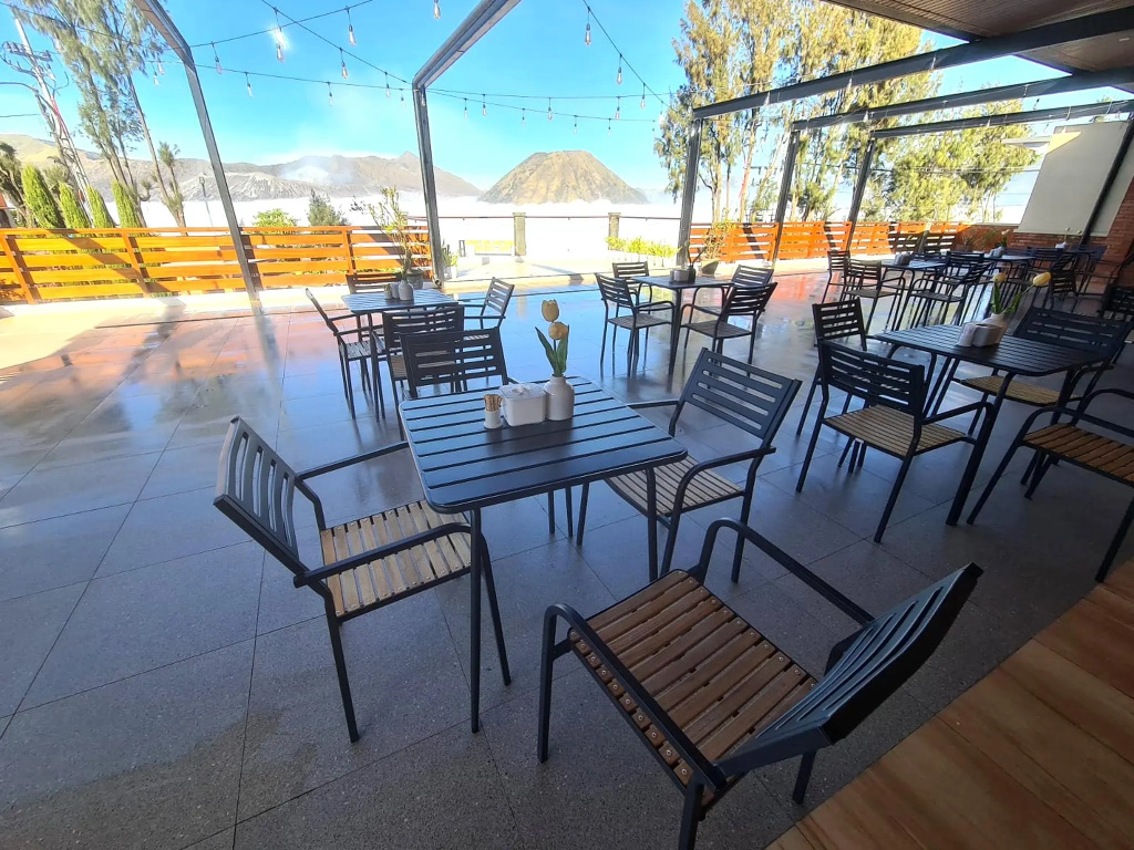 Lava View Lodge