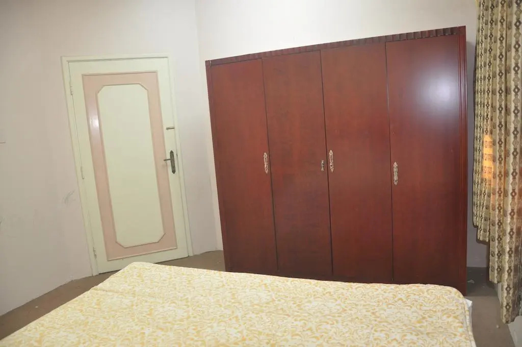 Qatif Building - Al Buainain Apartment