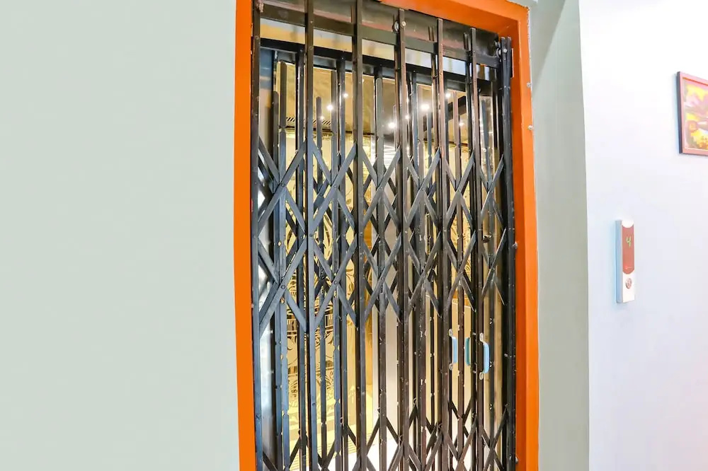 Fabhotel Shri Banaras