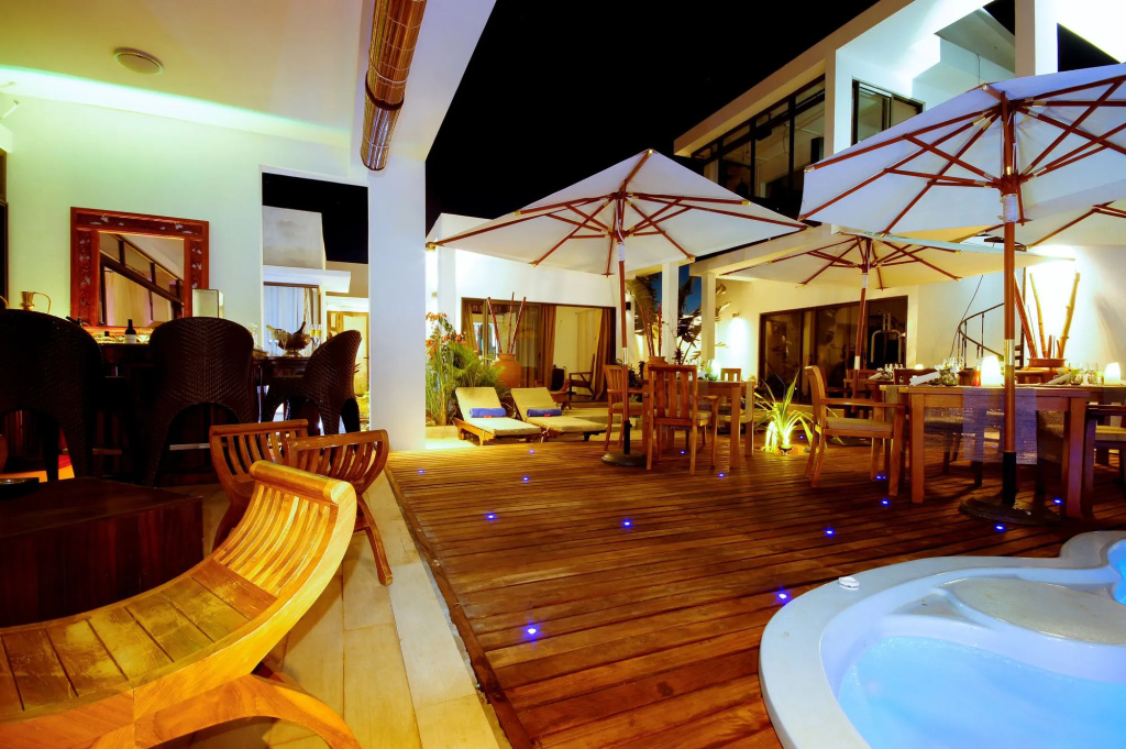 Villa Alizée Boutique Hotel - Idéal Couples & Pros - Rooftop