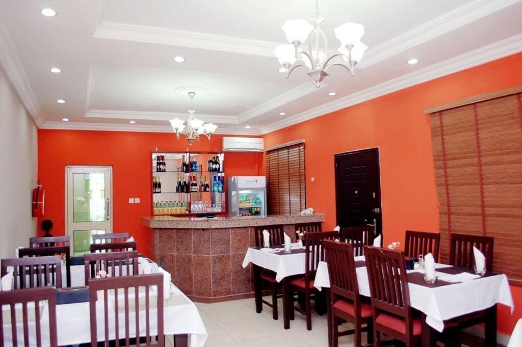 Millicent Hotel and Suites