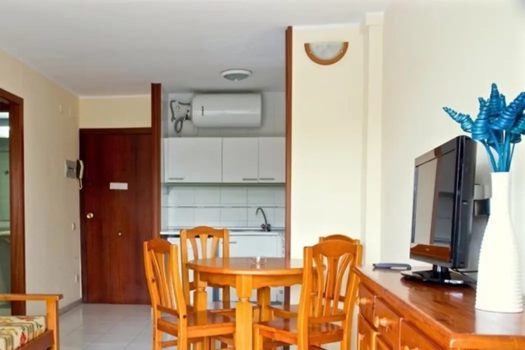 Apartamentos Arquus I-Ii-Iii-Iv-V