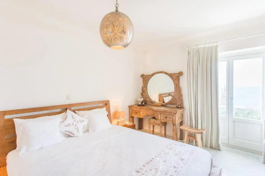 VILLA BEAUTIFIS in Kea, 4BDR/7prs, pool, seaview