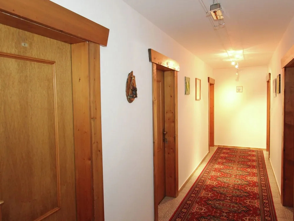 Beautiful Apartment in Ried im Zillertal With Mountain View