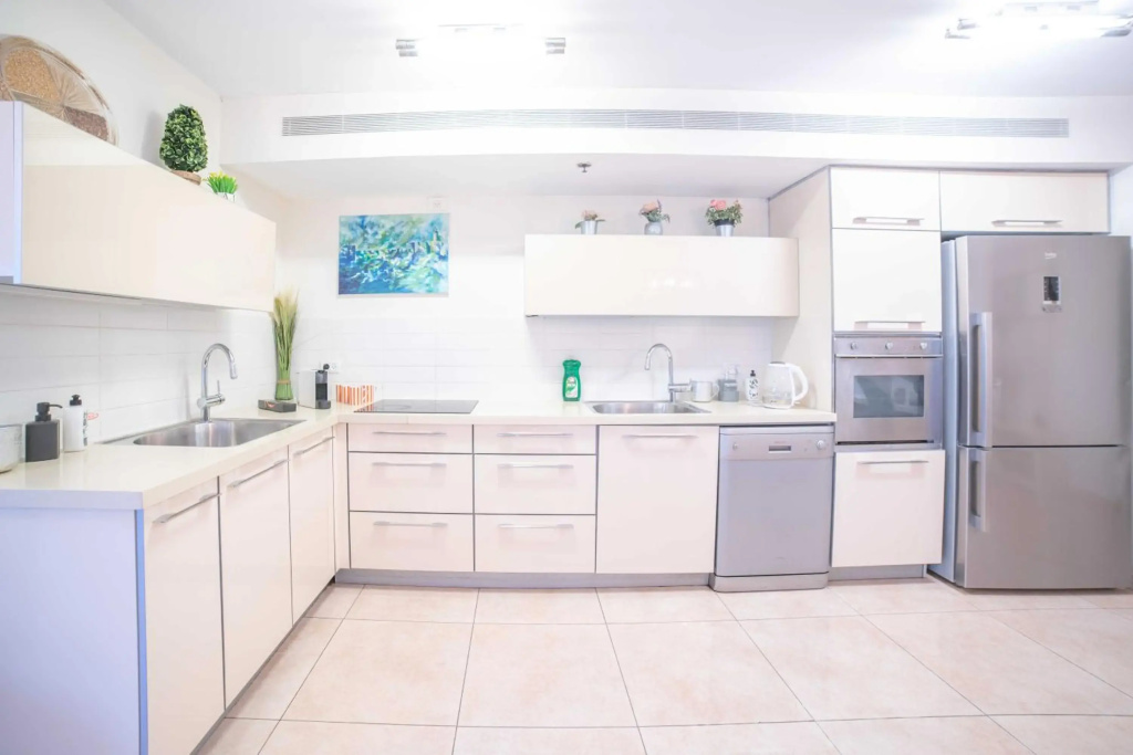 Art Apartment In Mamila - King David Residence כשר לפסח - ממ"ד