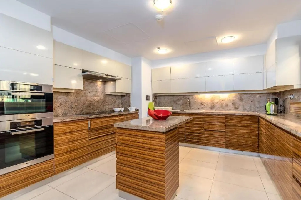 Elan Rimal Suites