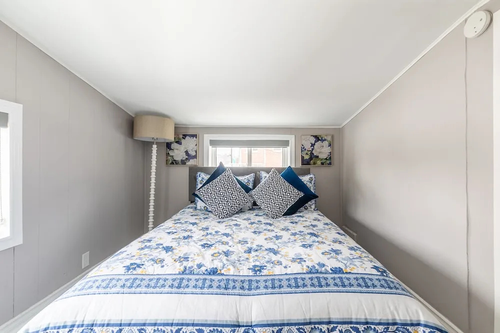 Cozy 3BR House in Watertown by GLOBALSTAY