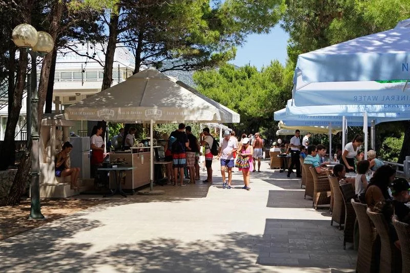 Zlatni Rat Beach Resort