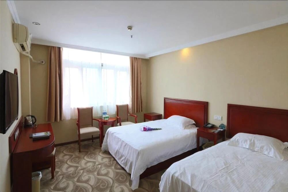 GreenTree Inn Shanghai PVG HuaXia East Rd Station Hotel