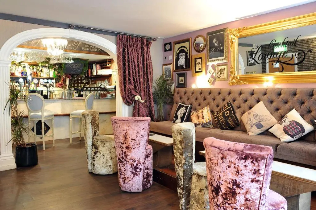 The Kings Arms Hotel