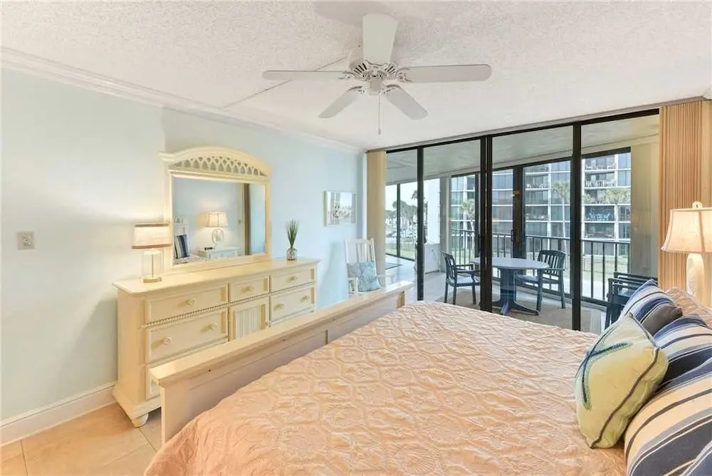 Captains Quarters 218 - Two Bedroom Condo