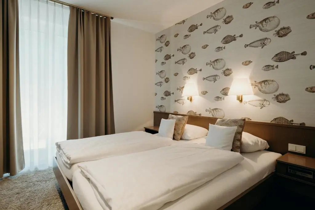 Hotel Crystal