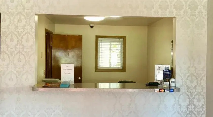Thumb Heritage Inn