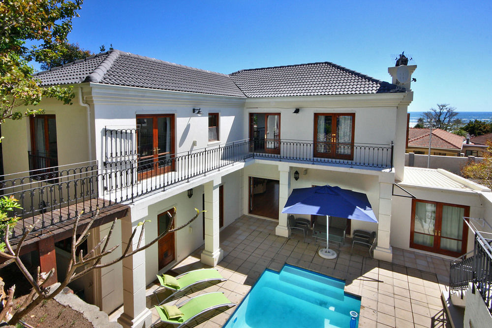 Central Beach Villas