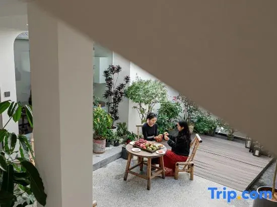 Sukiu Homestay