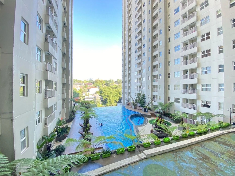 Minimalist And Cozy Designed 2Br Apartment At Parahyangan Residence