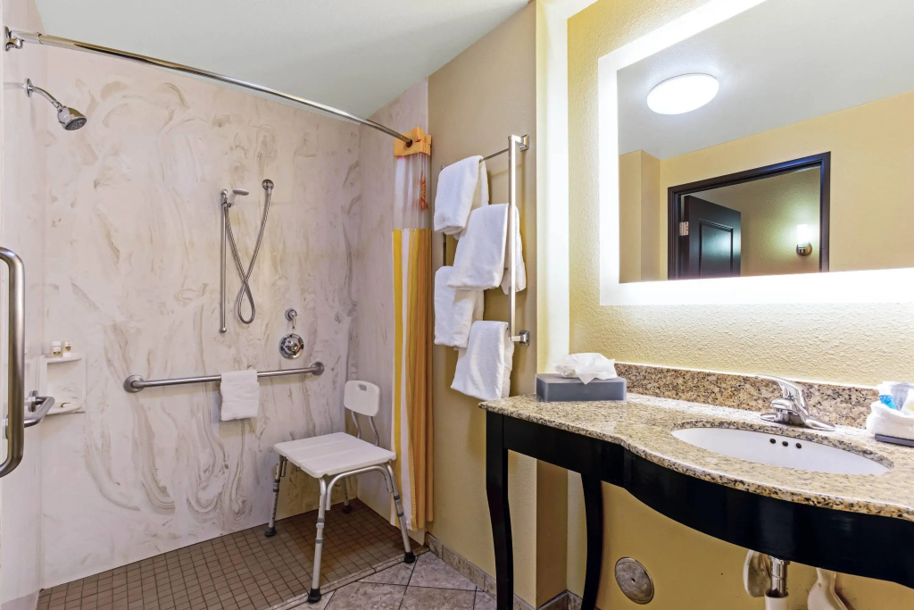 La Quinta by Wyndham Denver Gateway Park