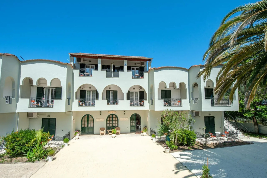 Vassilis Paradise Garden Aparthotel