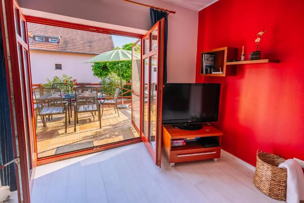 Sára-Lux Apartman