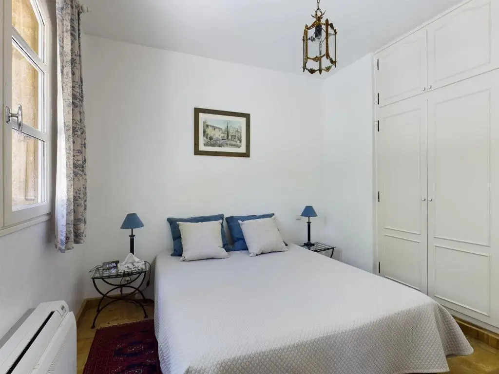 Maison Les Baux-de-Provence, 6 pièces, 8 personnes - FR-1-599-63