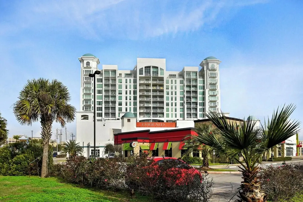 Emerald 705 by Ryson Vacation Rentals