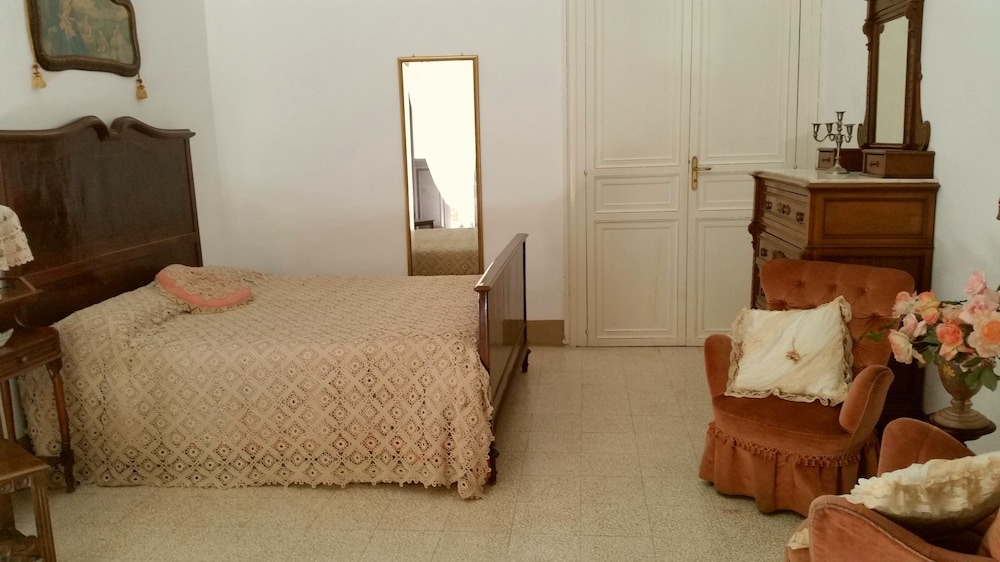 Centro Storico B&B