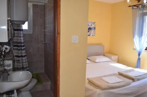Apartments Aneva