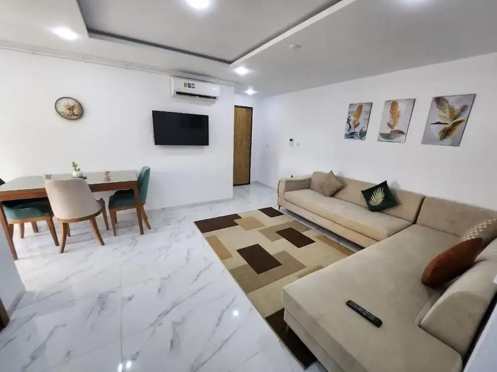 Elegant Furnished S1 With Security in Ariana - Tunisia