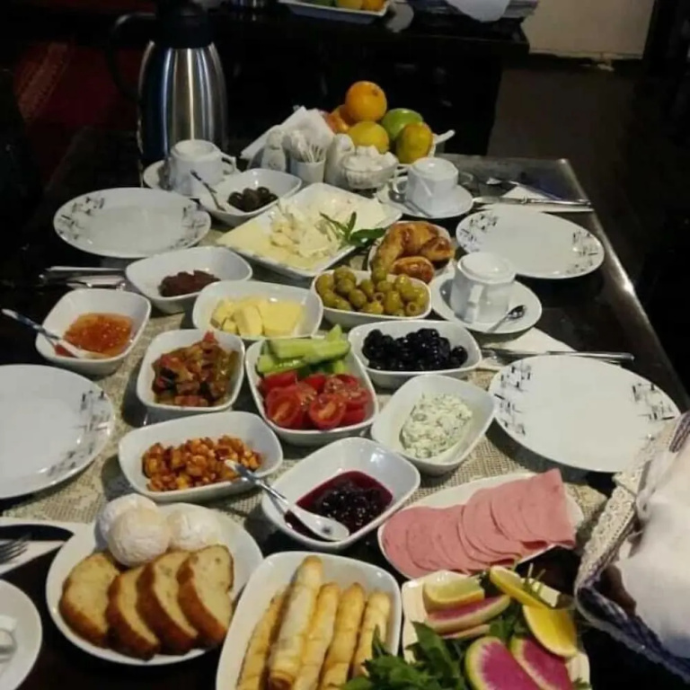 Turgut Reis Konak
