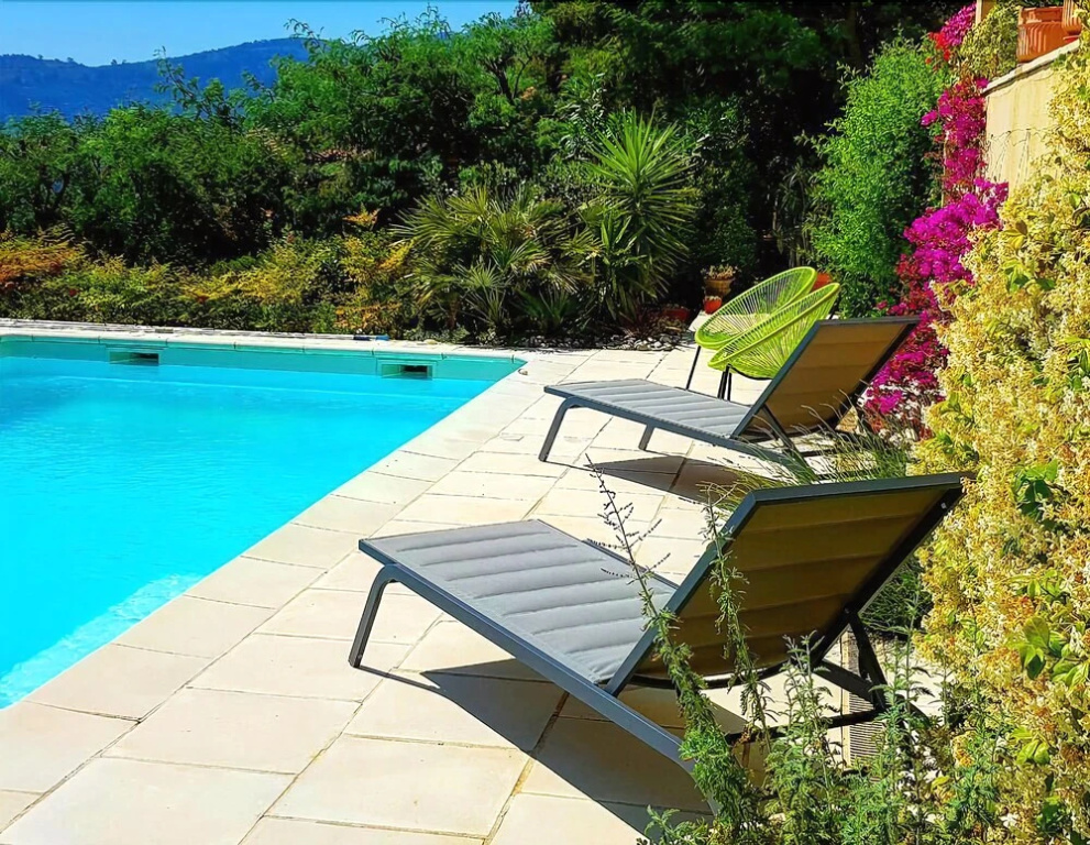 Villa Jacaranda